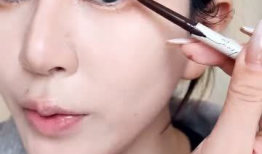 动漫妆,还原二次元角色的魔法变身术