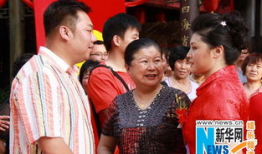 石榴红了电视剧,红色年代青春赞歌